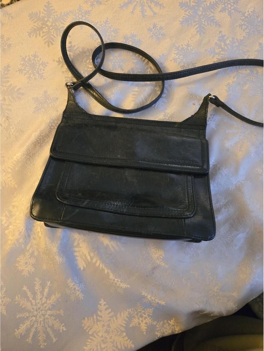 Vintage Fossil Black Leather Crossbody Bag